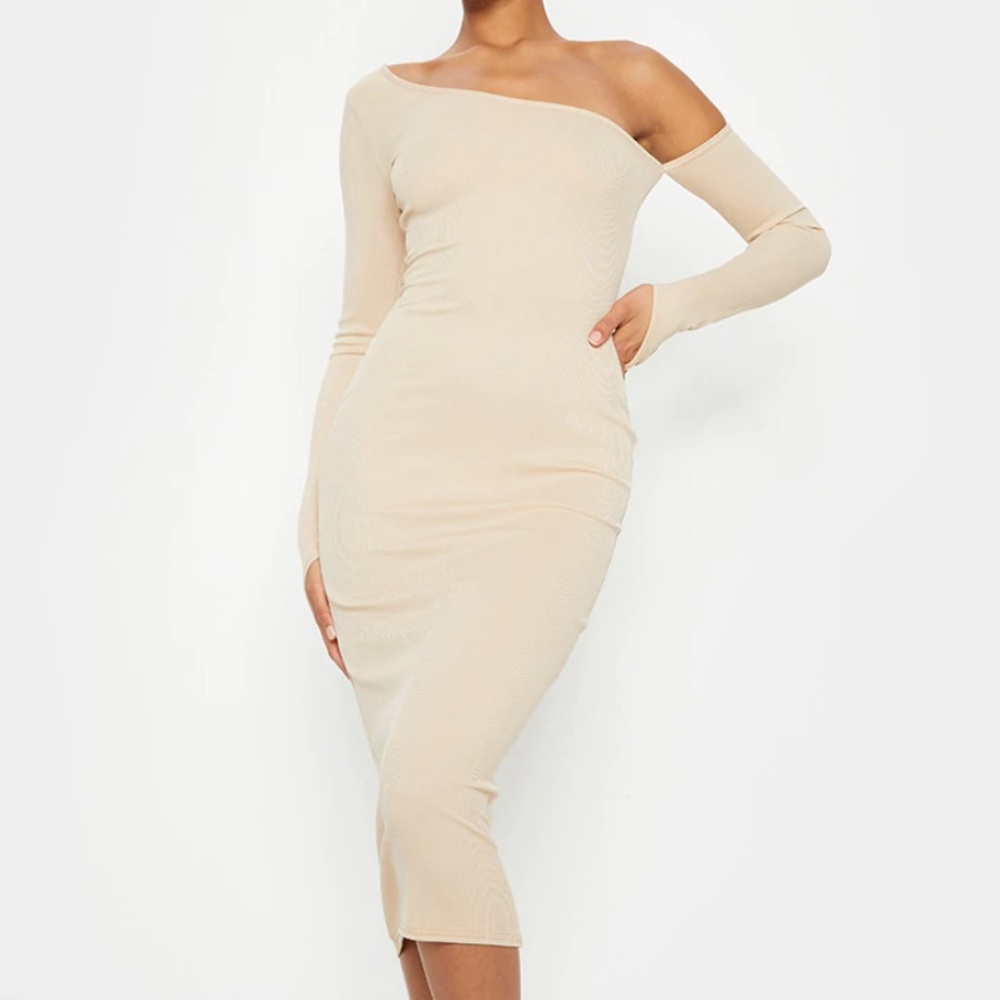 One Shoulder Sleeve Midi Dress